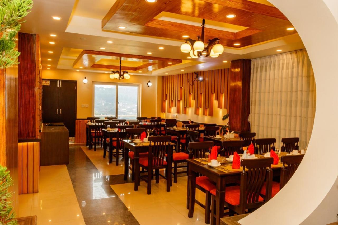 Millennium Blue Hotell Nagarkot Exteriör bild